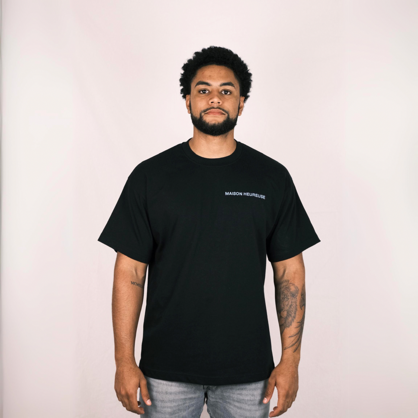 THE SHARK TEE